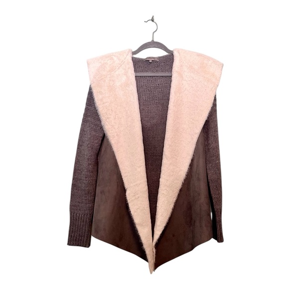 Mia & Tess Sweater. Hooded. Faux Fur/Suede. Grey &White. Open Cardigan. - Picture 6 of 7